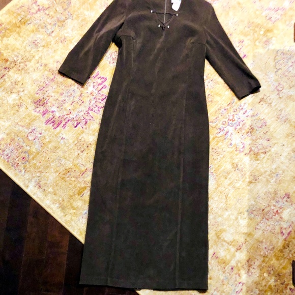 Allure Maxi Dress - Picture 8 of 15